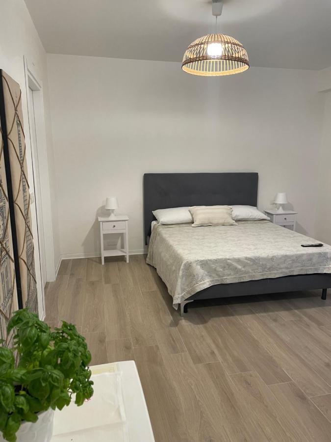 Suite Anita Deluxe Napoli Eksteriør billede